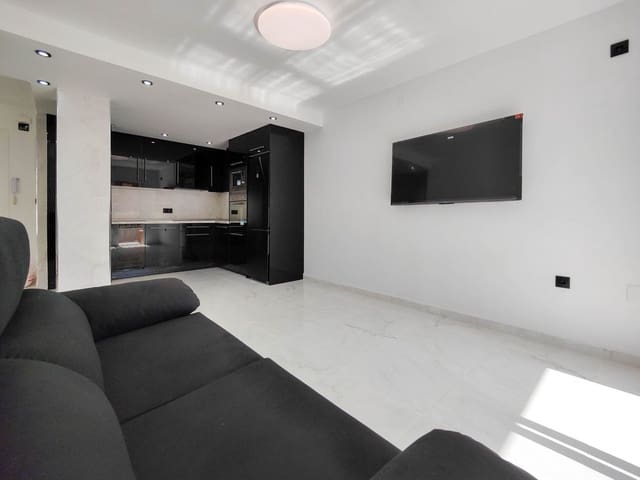 2 soverom Leilighet til salgs i Punta Prima, Torrevieja med svømmebasseng - € 189 000 (Ref: 8822095)