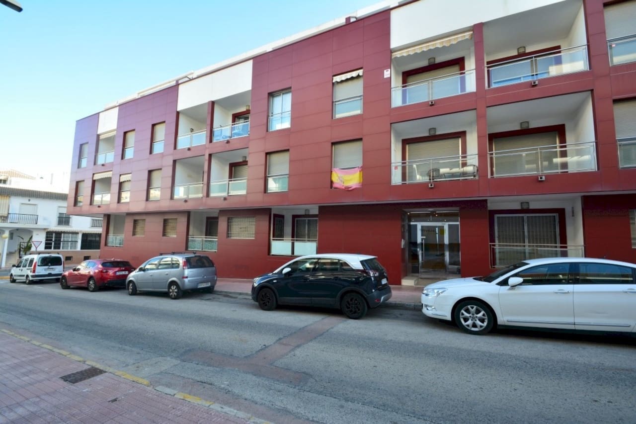 2 soverom Leilighet til salgs i Guardamar del Segura - € 197 000 (Ref: 8822105)