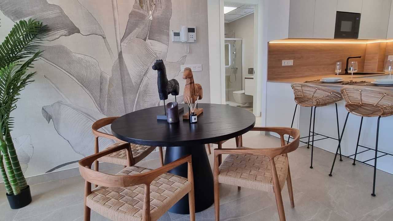 3 Zimmer Apartment zu verkaufen in Los Montesinos mit Pool Garage - 247.000 € (Ref: 8842306)