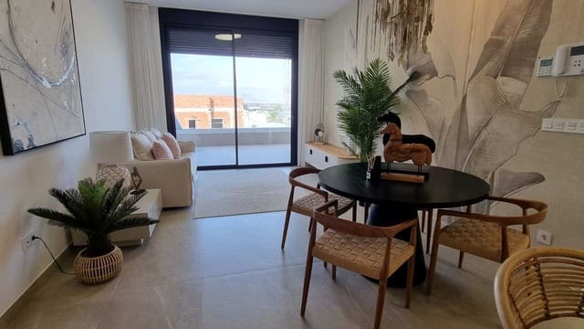 3 makuuhuone Huoneisto myytävänä paikassa Los Montesinos mukana uima-altaan 
autotalli - 247 000 € (Ref: 8842306)