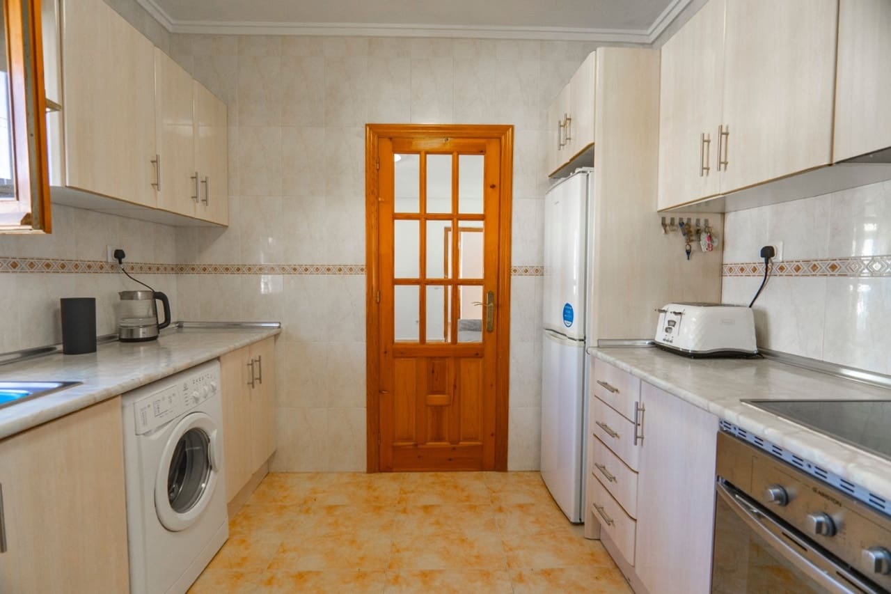 3 quarto Moradia para venda em Ciudad Quesada com piscina - 182 500 € (Ref: 8843282)