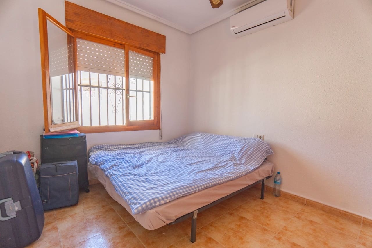 3 quarto Moradia para venda em Ciudad Quesada com piscina - 182 500 € (Ref: 8843282)