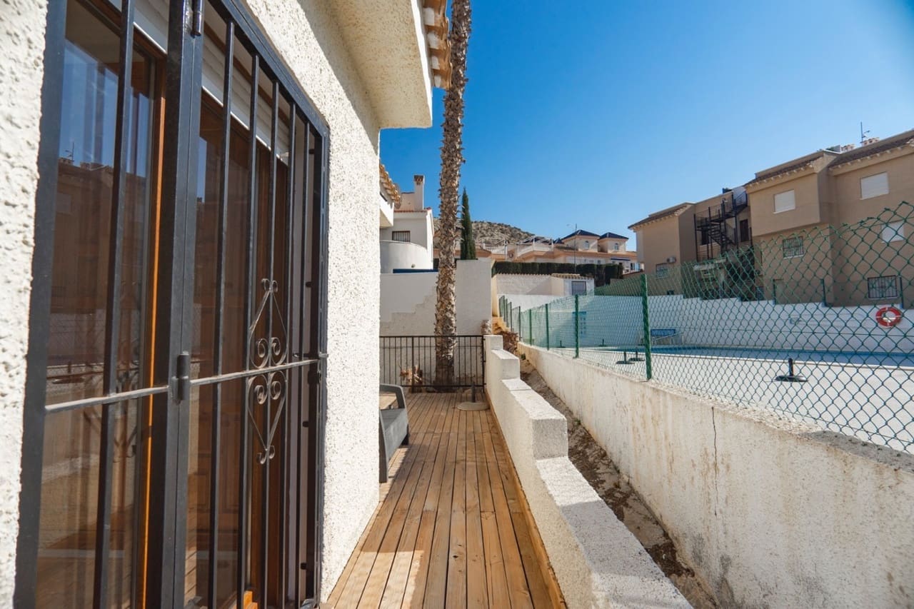 3 quarto Moradia para venda em Ciudad Quesada com piscina - 182 500 € (Ref: 8843282)