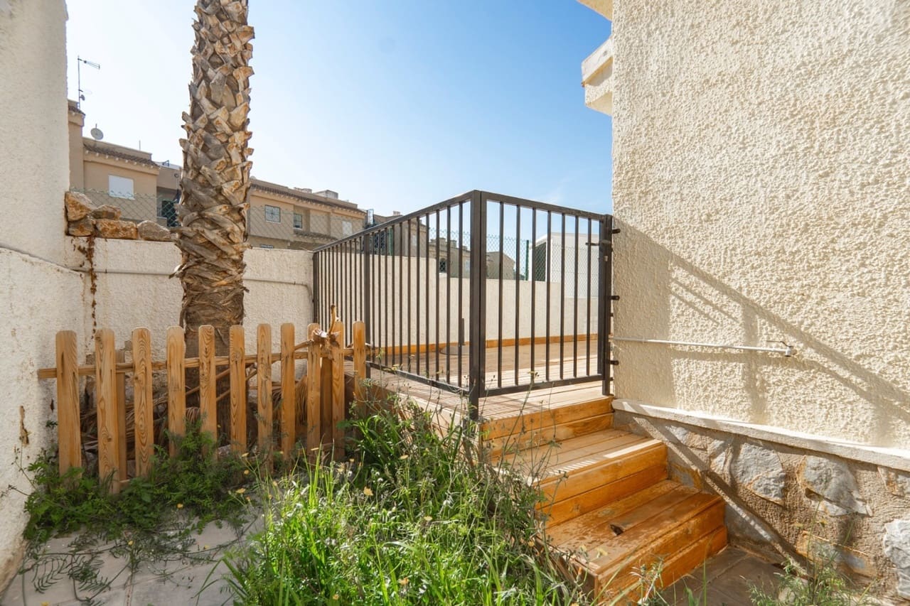 3 quarto Moradia para venda em Ciudad Quesada com piscina - 182 500 € (Ref: 8843282)