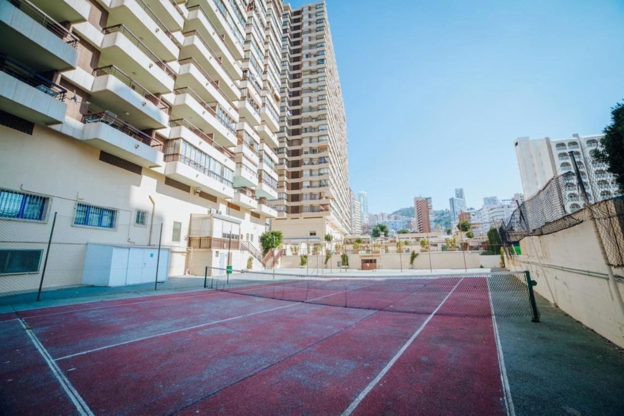 1 sovrum Lägenhet till salu i Benidorm - 209 000 € (Ref: 8843302)