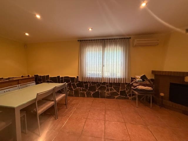 3 chambre Villa/Maison à vendre à Elda avec piscine - 185 000 € (Ref: 8857190)