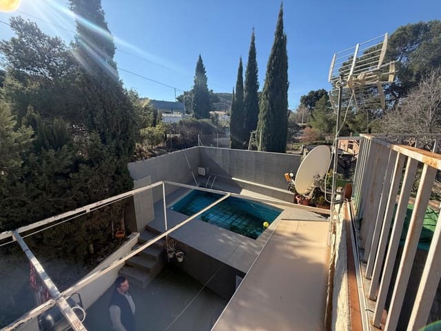 3 chambre Villa/Maison à vendre à Elda avec piscine - 185 000 € (Ref: 8857190)