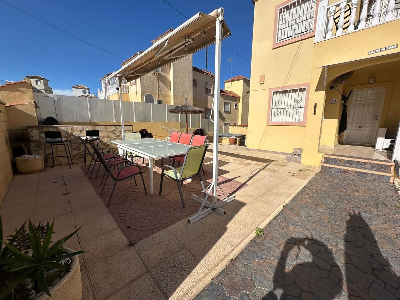 4 soveværelse Lejlighed til salg i San Miguel de Salinas med swimmingpool - € 179.995 (Ref: 8860701)