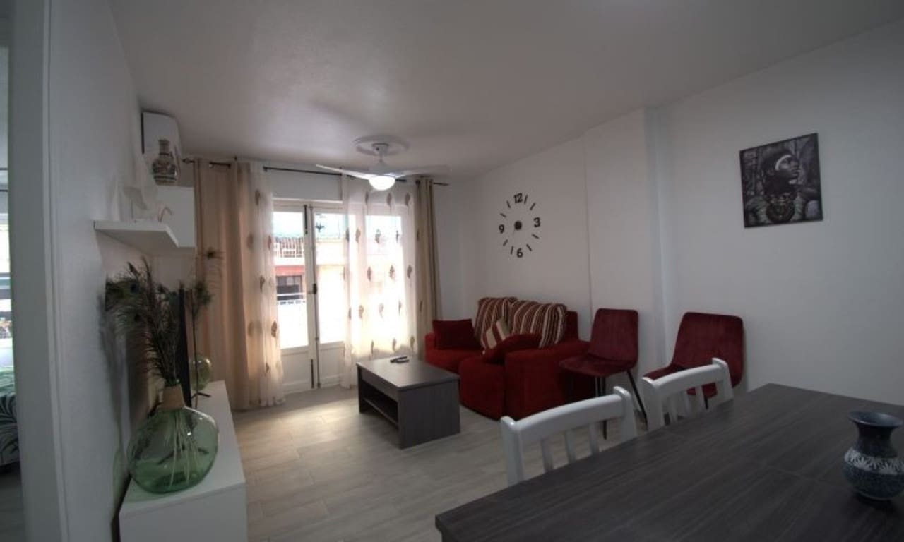 Apartamento de 3 habitaciones en Torrevieja en venta - 169.995 € (Ref: 8862694)