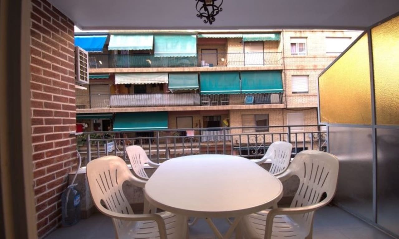 Apartamento de 3 habitaciones en Torrevieja en venta - 169.995 € (Ref: 8862694)