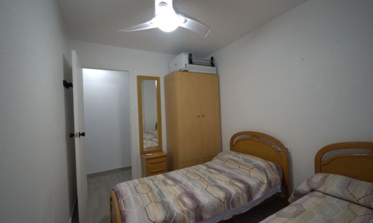 Apartamento de 3 habitaciones en Torrevieja en venta - 169.995 € (Ref: 8862694)