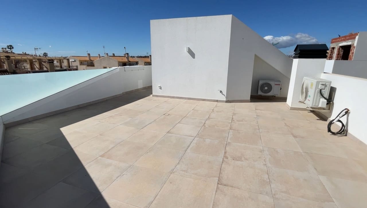 3 soveværelse Villa til salg i Los Altos med swimmingpool garage - € 499.000 (Ref: 8863460)