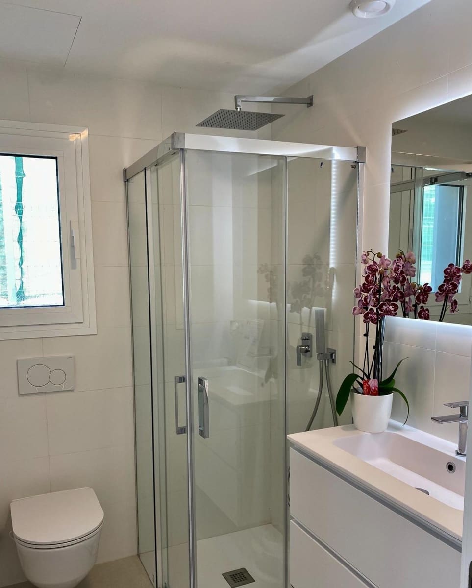 Chalet de 3 habitaciones en Finestrat en venta con piscina - 840.000 € (Ref: 8869212)
