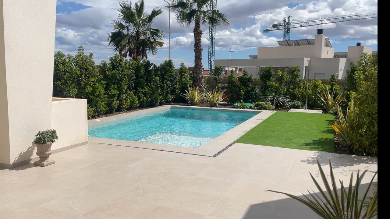 3 Zimmer Villa zu verkaufen in Algorfa mit Pool Garage - 549.000 € (Ref: 8878575)