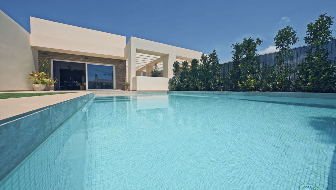 3 Zimmer Villa zu verkaufen in Algorfa mit Pool Garage - 549.000 € (Ref: 8878575)
