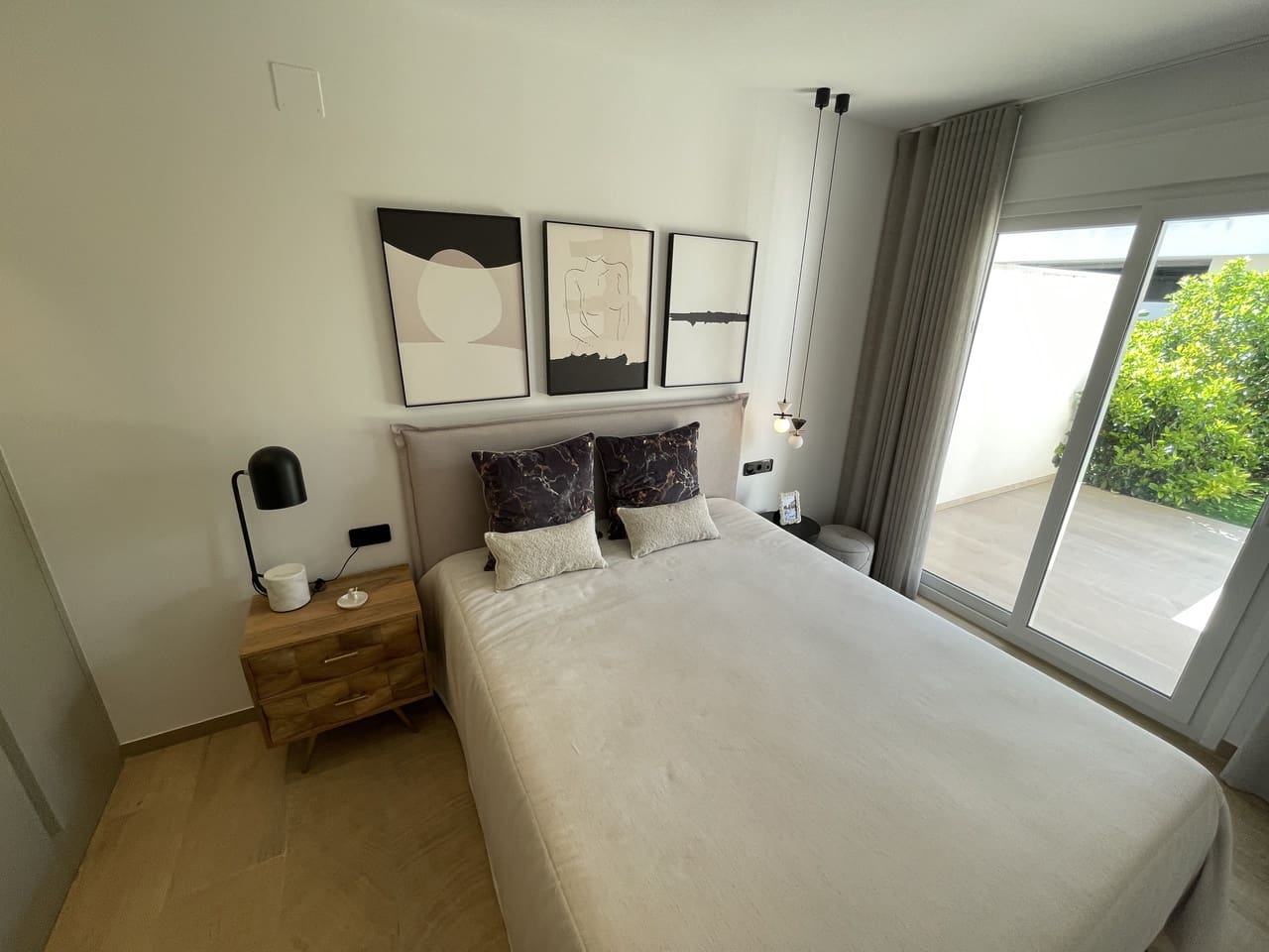 2 bedroom Bungalow for sale in Algorfa with pool garage - € 275,000 (Ref: 8878576)