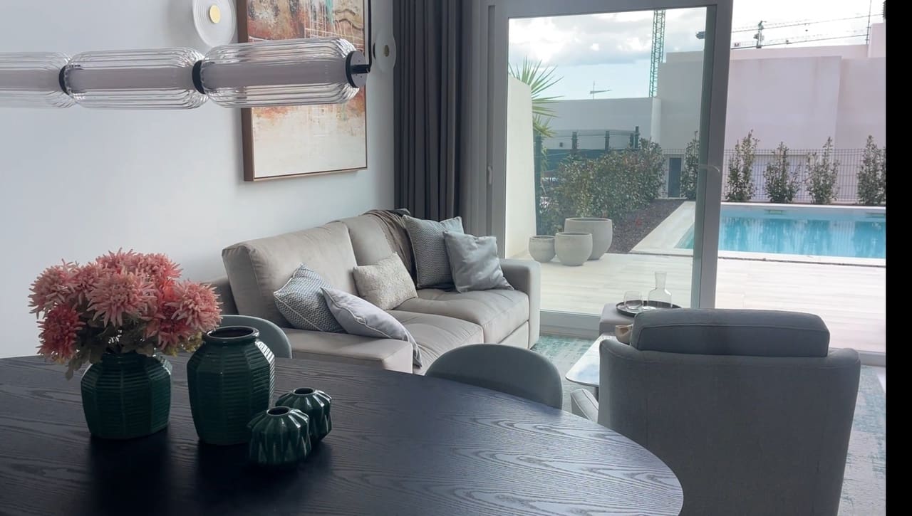 3 quarto Casa em Banda para venda em Algorfa com piscina - 495 000 € (Ref: 8878679)