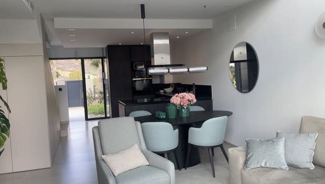 Casa de 3 habitaciones en Algorfa en venta con piscina garaje - 495.000 € (Ref: 8878679)