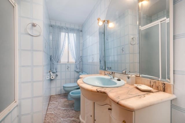 4 makuuhuone Huoneisto myytävänä paikassa Zona Pueblo, Guardamar del Segura - 179 969 € (Ref: 8884242)