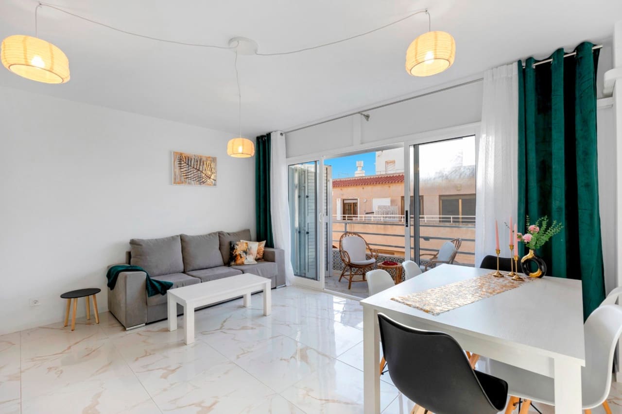 3 sovrum Lägenhet till salu i La Mata - 199 000 € (Ref: 8891125)