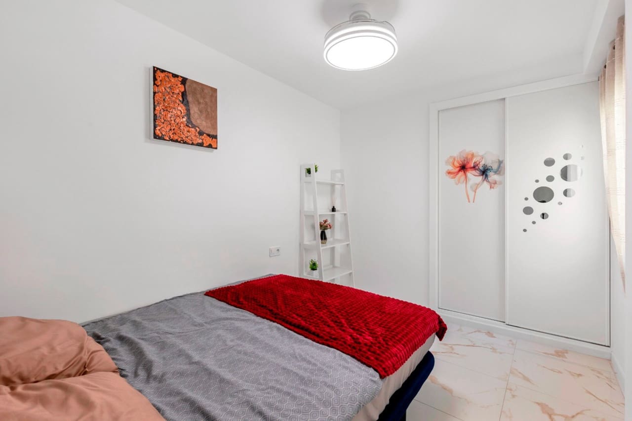 3 sovrum Lägenhet till salu i La Mata - 199 000 € (Ref: 8891125)