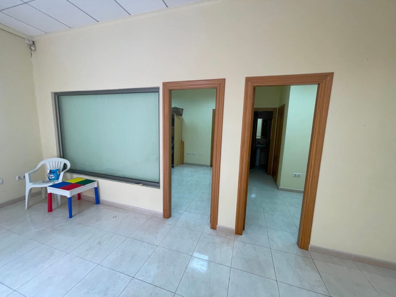 Kommersiell till salu i Guardamar del Segura - 150 000 € (Ref: 8896557)