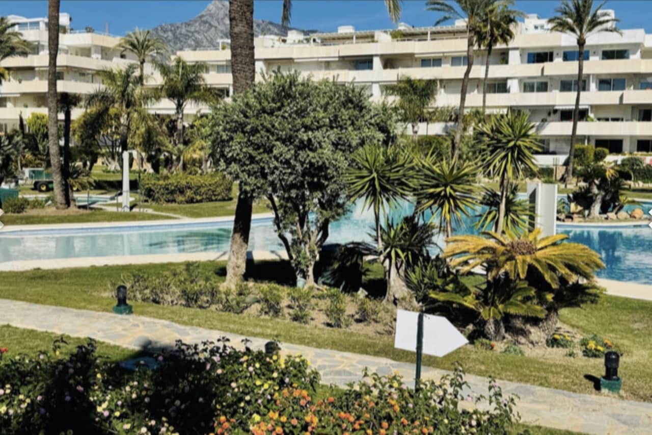 3 soverom Leilighet til salgs i Puerto Banus med svømmebasseng garasje - € 2 600 000 (Ref: 8898092)