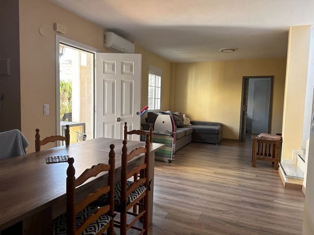 3 quarto Moradia para venda em El Molino, Torrevieja com piscina - 215 000 € (Ref: 8906261)