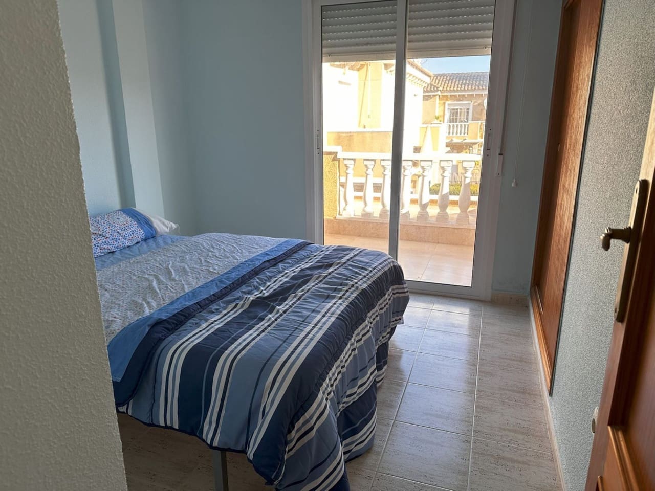 3 sypialnia Willa na sprzedaż w Torrevieja z basenem - 215 000 € (Ref: 8906261)