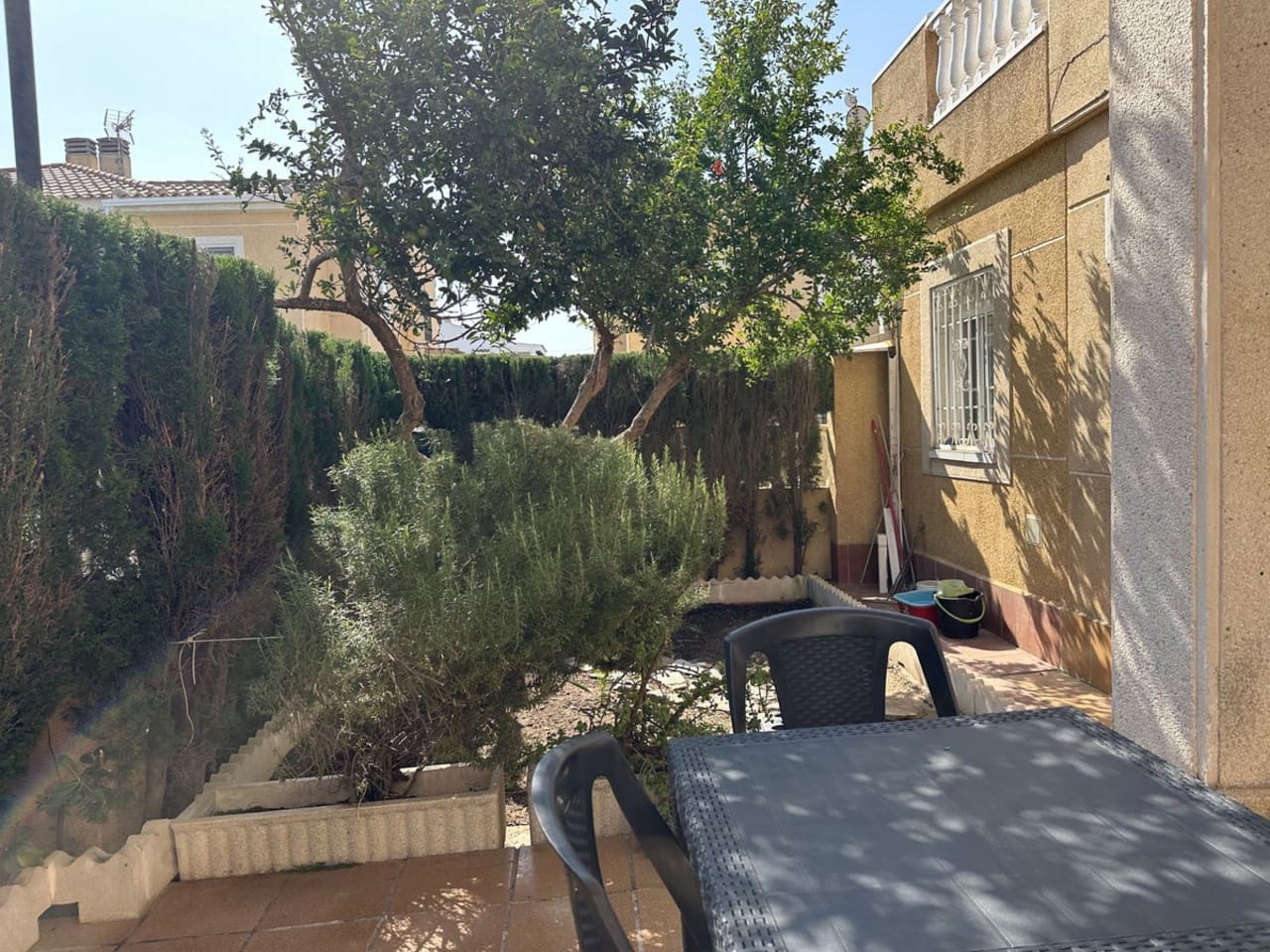 3 sypialnia Willa na sprzedaż w Torrevieja z basenem - 215 000 € (Ref: 8906261)