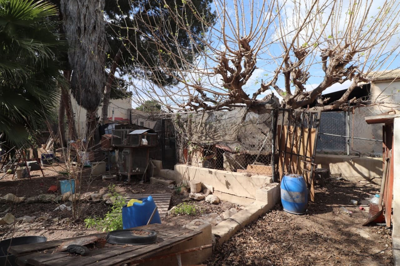 Chalet de 5 habitaciones en Heredades en venta - 169.000 € (Ref: 8921527)