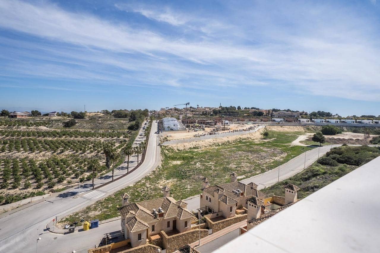 Chalet de 3 habitaciones en Algorfa en venta con piscina - 473.000 € (Ref: 8921751)