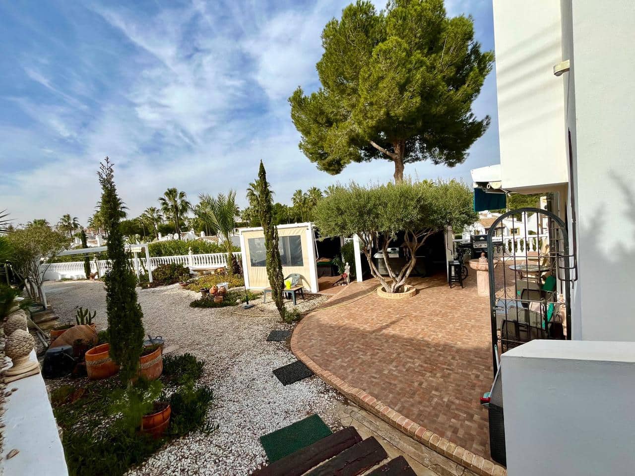 4 quarto Moradia para venda em Villamartin com piscina - 790 000 € (Ref: 8924790)