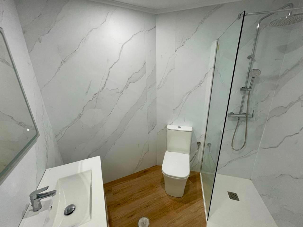 Apartamento de 2 habitaciones en Torrevieja en venta - 154.990 € (Ref: 8928965)