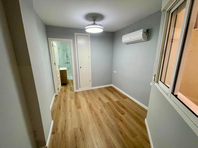 Apartamento de 2 habitaciones en El Molino, Torrevieja en venta - 154.990 € (Ref: 8928965)