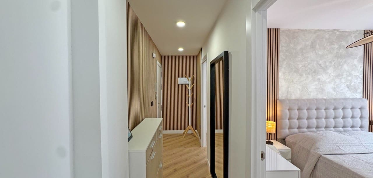 2 sypialnia Apartament na sprzedaż w Torrevieja z basenem - 187 000 € (Ref: 8935147)