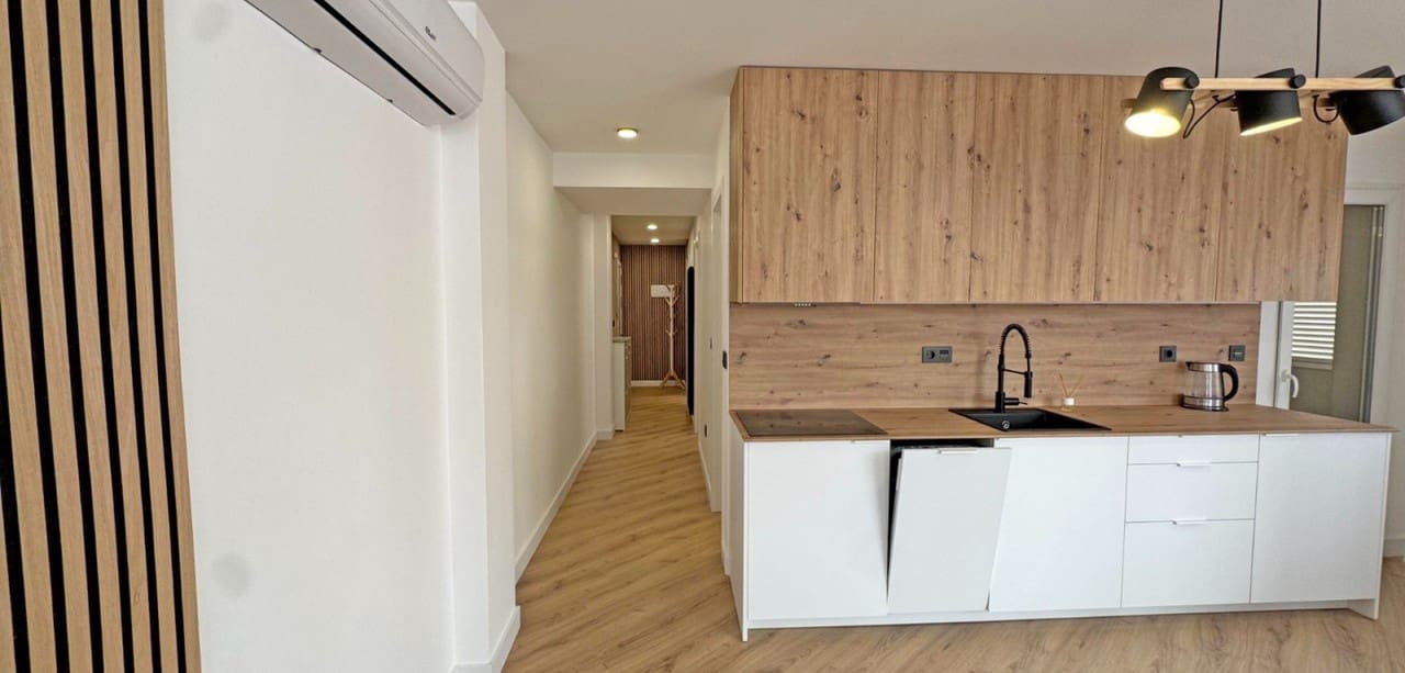 2 sypialnia Apartament na sprzedaż w Torrevieja z basenem - 187 000 € (Ref: 8935147)