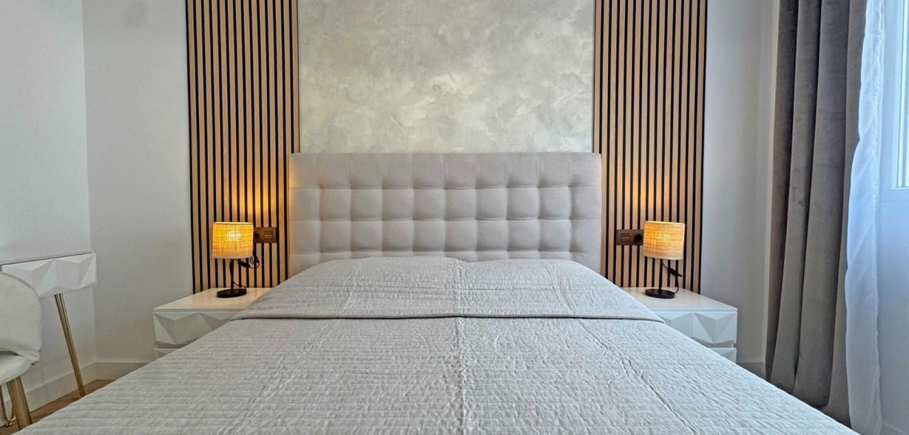 2 sypialnia Apartament na sprzedaż w Torrevieja z basenem - 187 000 € (Ref: 8935147)