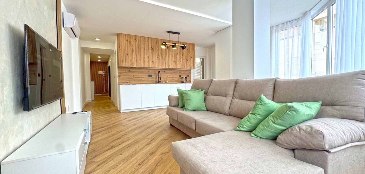 2 sypialnia Apartament na sprzedaż w Torrevieja z basenem - 187 000 € (Ref: 8935147)