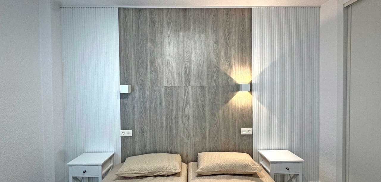 2 sovrum Lägenhet till salu i Torrevieja - 165 000 € (Ref: 8935148)