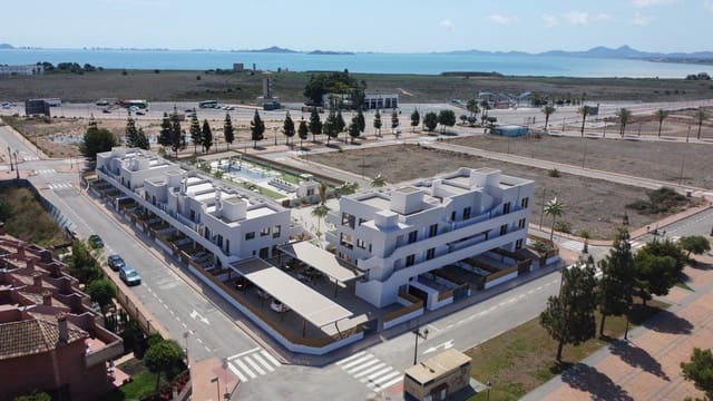 2 slaapkamer Villa te koop in Centro, Los Alcázares met zwembad - € 289.000 (Ref: 8937312)