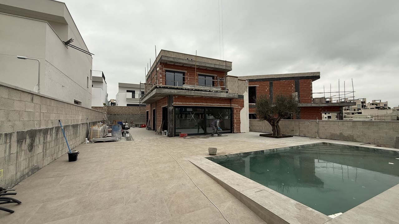 4 bedroom Villa for sale in San Miguel de Salinas with pool - € 699,000 (Ref: 8941611)