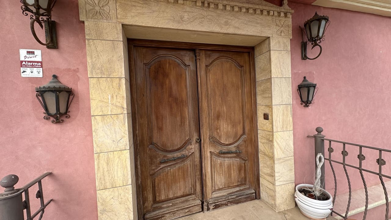 4 quarto Casa em Banda para venda em San Miguel de Salinas com garagem - 990 000 € (Ref: 8947046)