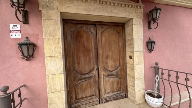 4 quarto Casa em Banda para venda em San Miguel de Salinas com garagem - 990 000 € (Ref: 8947046)