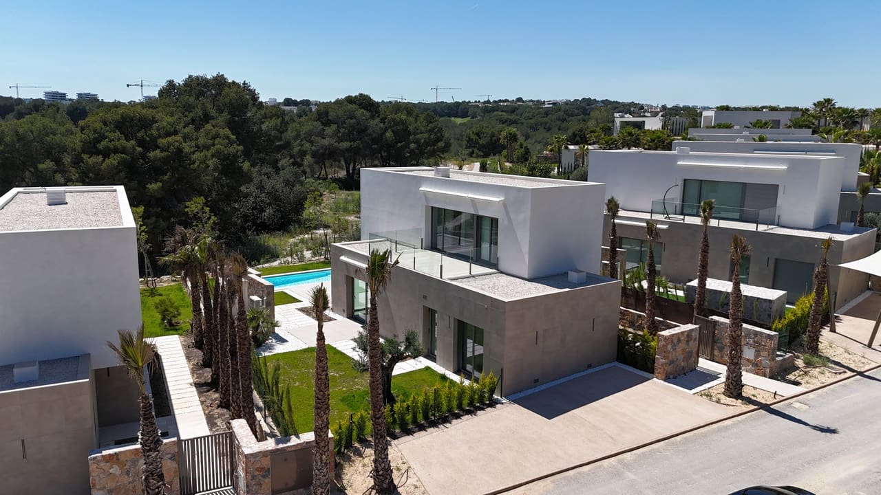 3 bedroom Villa for sale in Las Colinas Golf with pool garage - € 825,000 (Ref: 8948260)