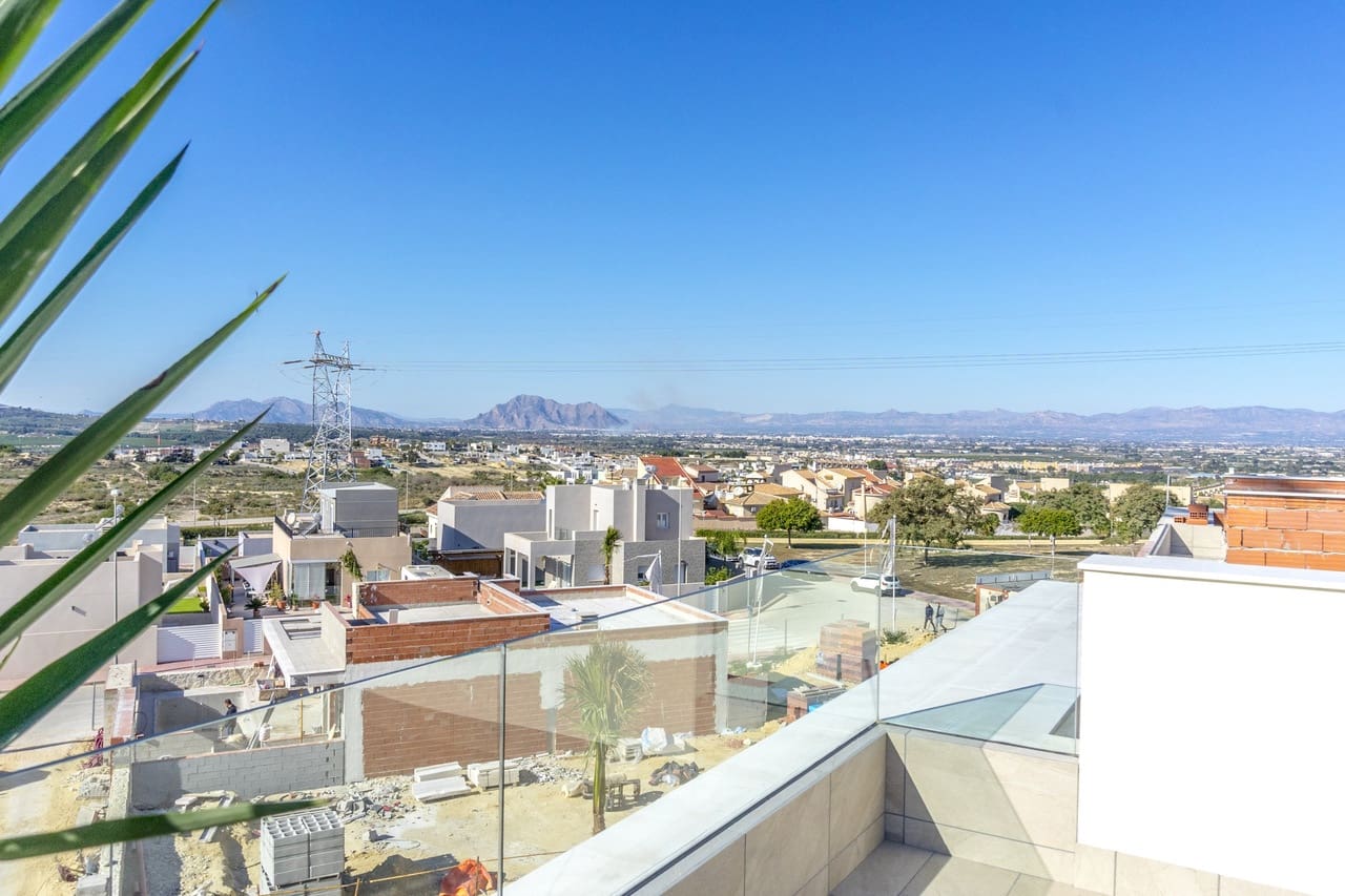 3 soverom Villa til salgs i Rojales med svømmebasseng - € 469 000 (Ref: 8969514)