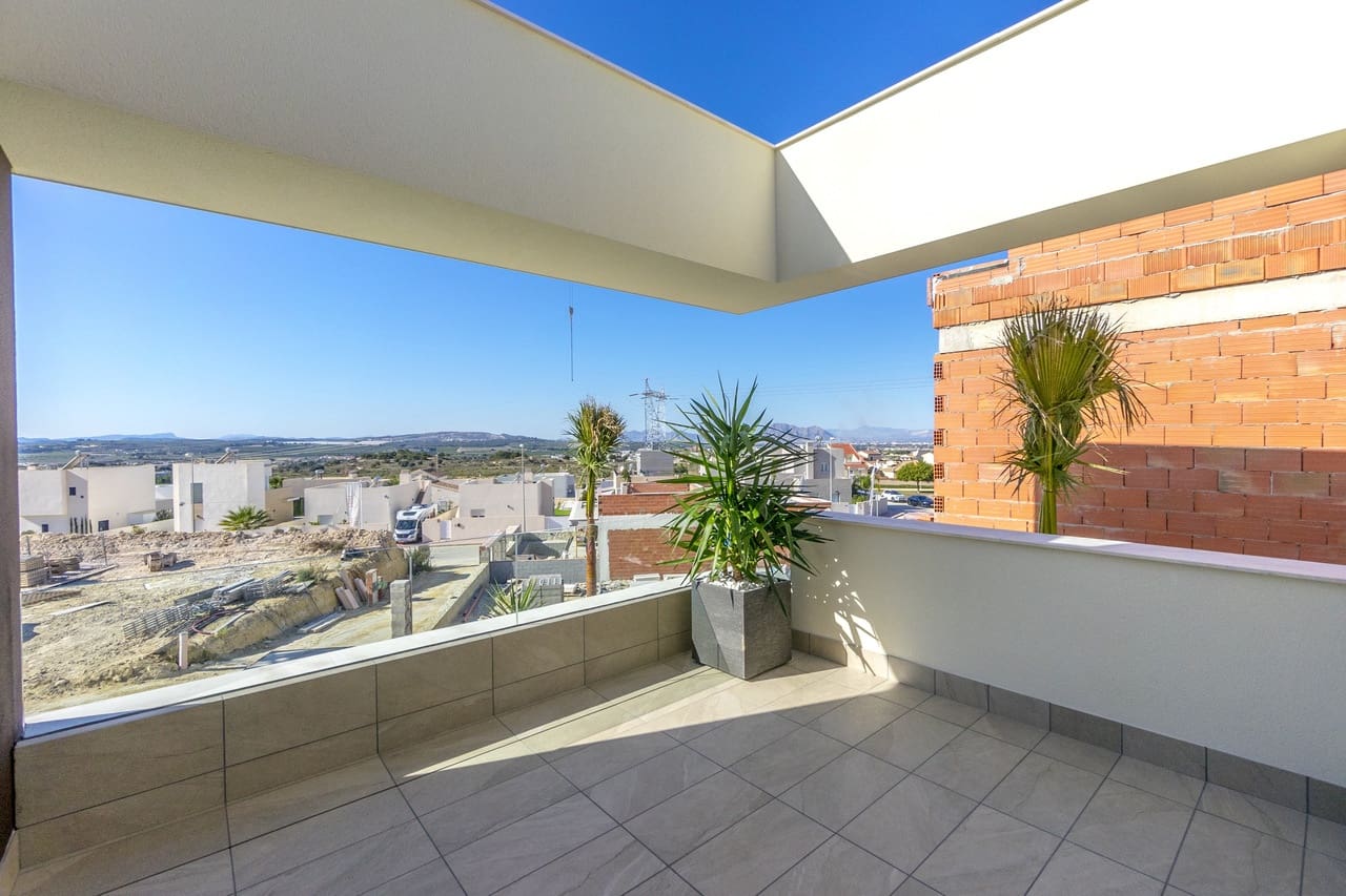 3 soverom Villa til salgs i Rojales med svømmebasseng - € 469 000 (Ref: 8969514)