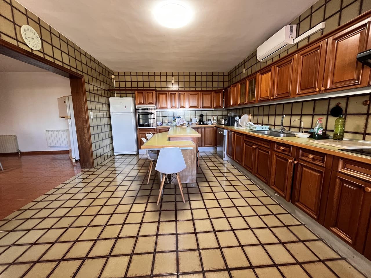 4 bedroom Villa for sale in La Nucia with pool - € 995,000 (Ref: 8982769)