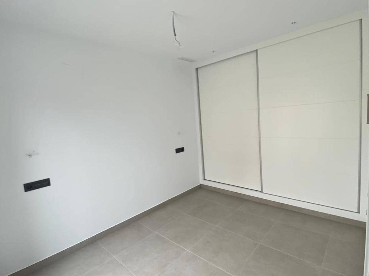 3 soverom Villa til salgs i Los Alcazares med svømmebasseng - € 419 900 (Ref: 8998246)