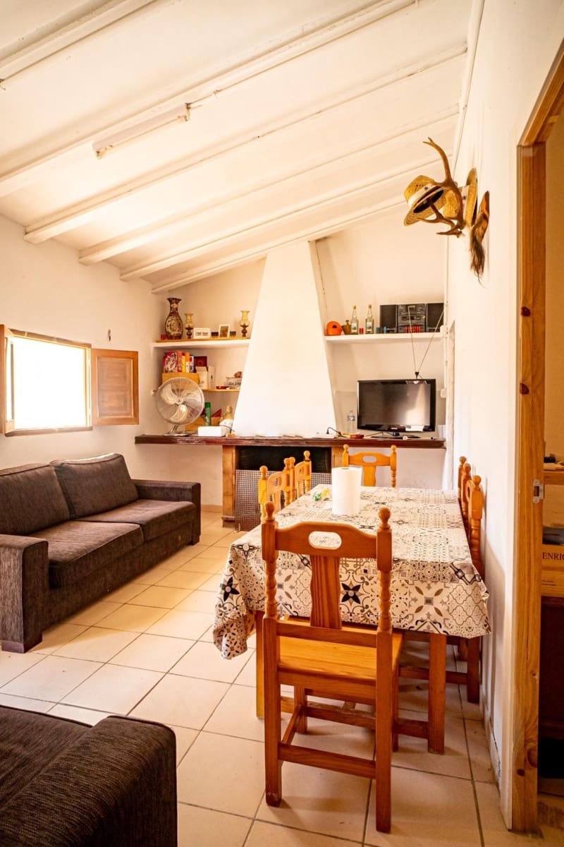 3 Zimmer Villa zu verkaufen in Relleu - 189.000 € (Ref: 9003930)